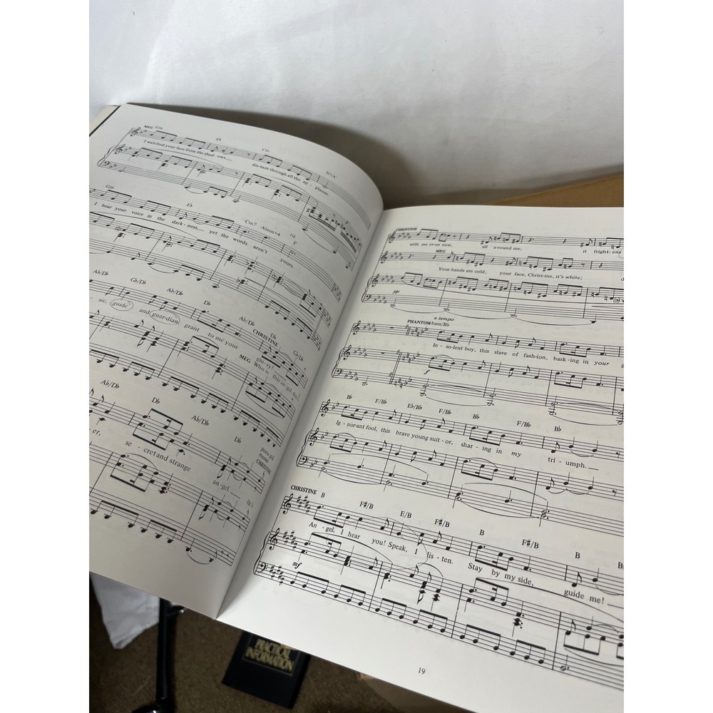 The Phantom of the Opera Sheet Music Piano Vocal Songbook Andrew Lloyd Webber - Picture 4 of 5